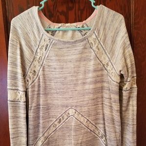 Light weight Sweater with Lace detail